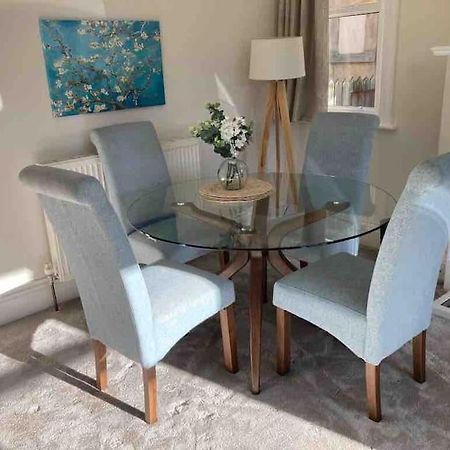 Garden Apartment, Central Harrogate With Parking Eksteriør bilde